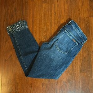 The Icon Skinny Mid-rise Joe’s Jeans